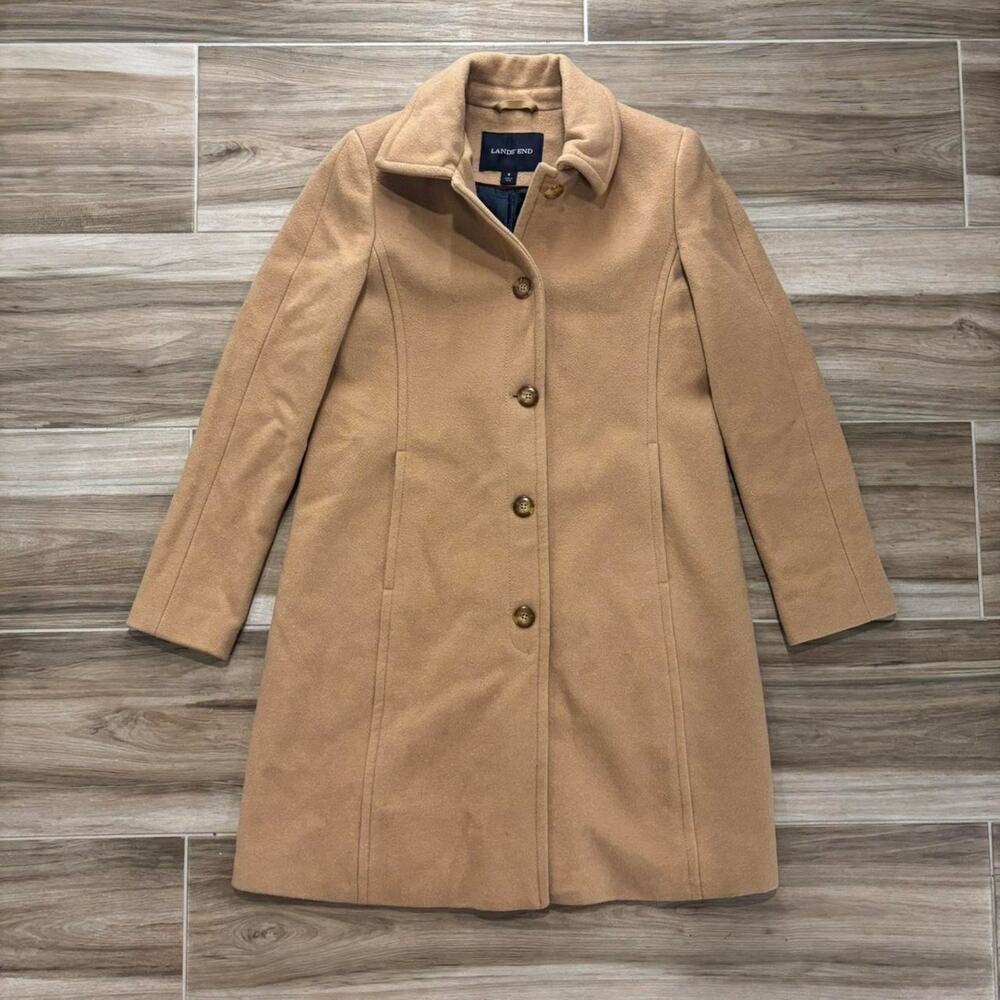 Women’s Lands End Beige Trenchcoat Size 8